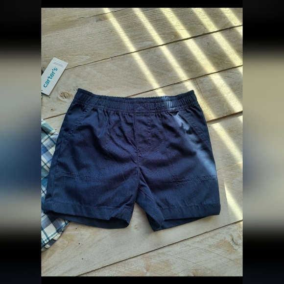 NWT Carter's Baby Boy 2pc Navy Plaid Shorts Set And Shirt Size 18 Months - Picture 3 of 4